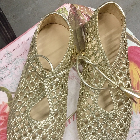 SOLD- NEW - ZARA Metallic Woven Summer Loafers - Picture 2 of 5